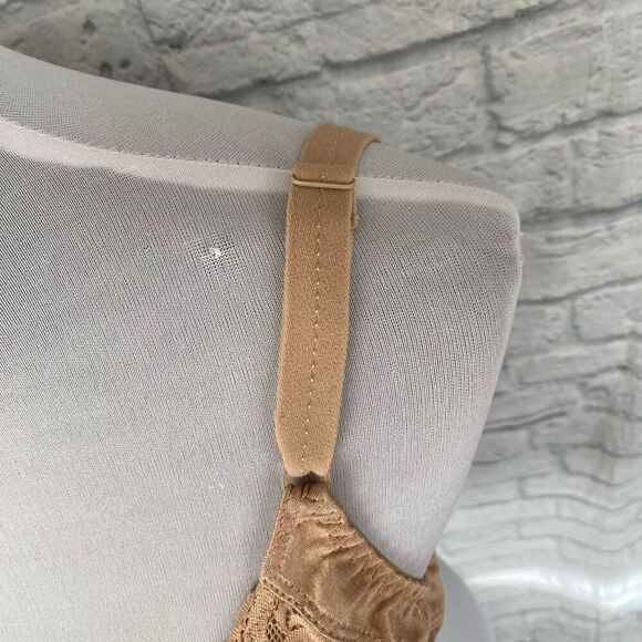 Olga women 38D underwire push up lace bra w/3 hook back closure tan - Picture 3 of 9